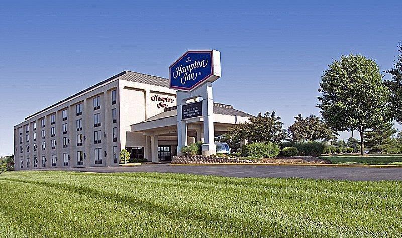 Hampton Inn St. Louis - Westport Maryland Heights Exterior foto